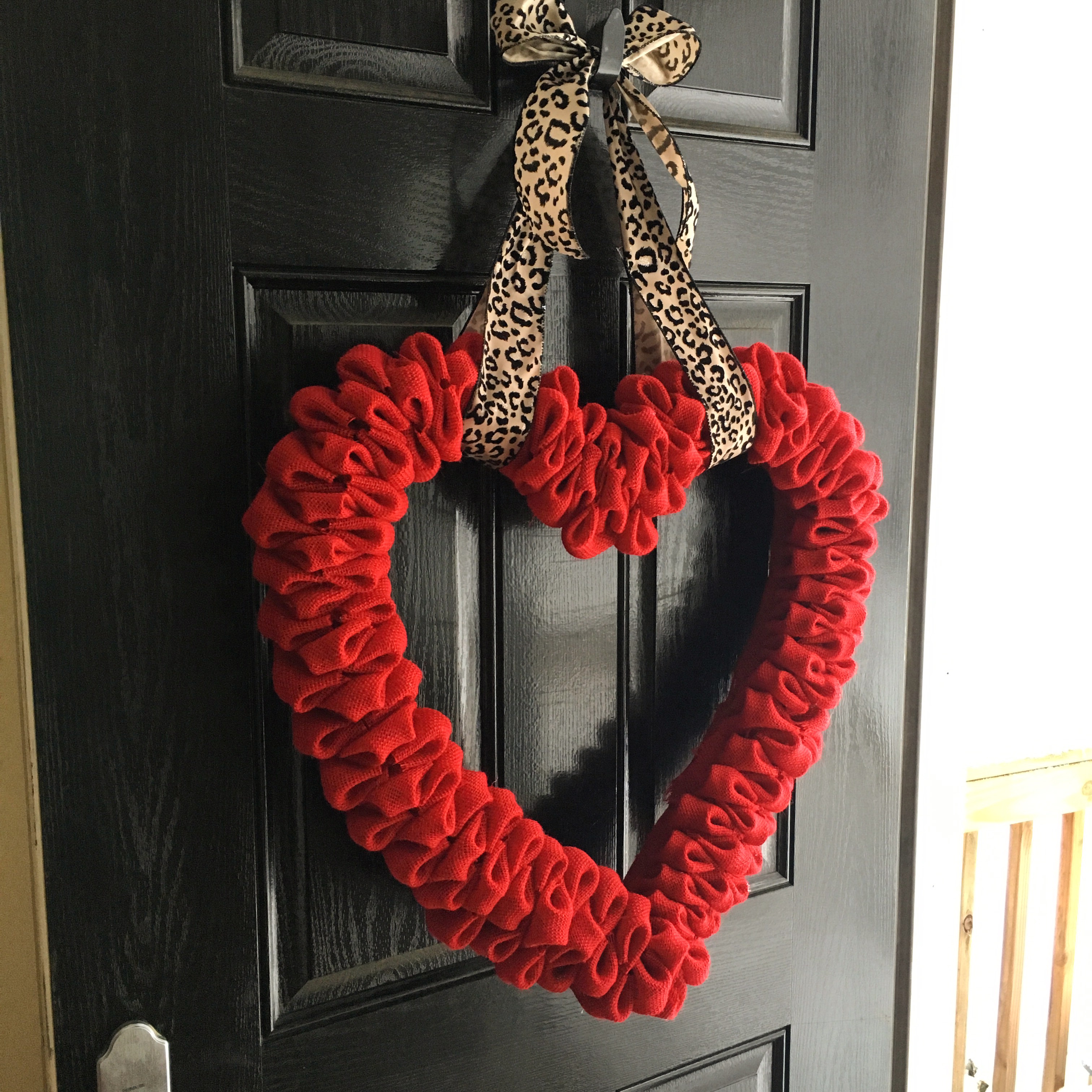 pinterest-project-valentine-s-burlap-heart-wreath-diy